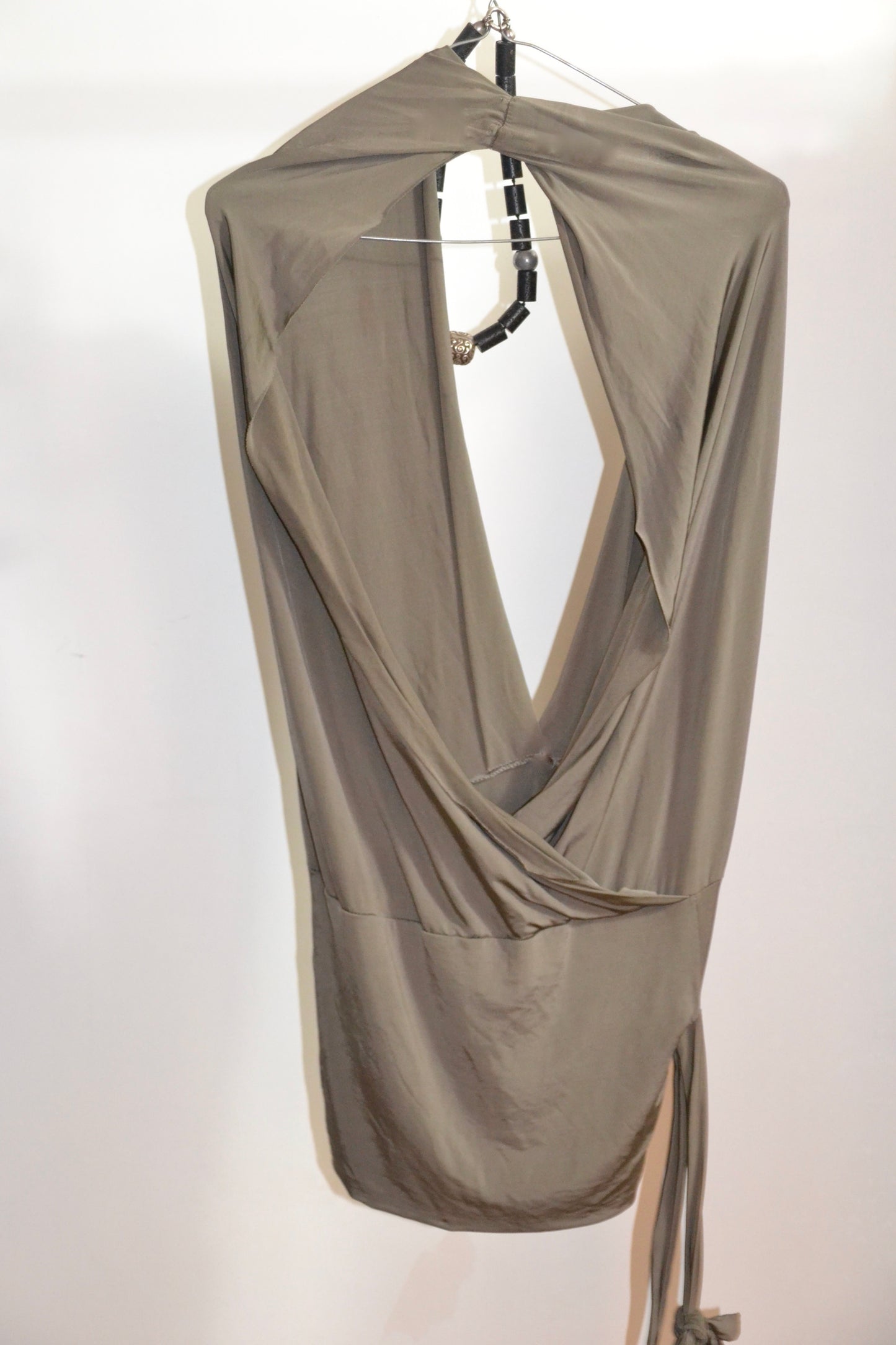 top\ vestito